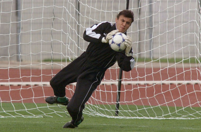 Bulgaria's goalkeeper Borislav Mihailov catches the ball during a late afternoon practice session of the Bulgarian team at the Robert Bobin stadium in the town of Bondofle, some 40 south of Paris on June 8. Bulgaria will meet [Spain, Paraguay and Nigeria] in a group D of the first round of World Cup finals in France. **DIGITAL IMAGE**