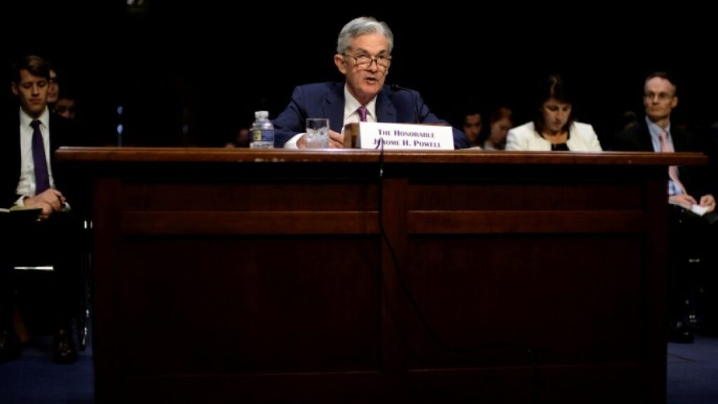 محافظ الاحتياطي الفدرالي: من الخطر التبكير بخفض الفائدة ولسنا في ركود