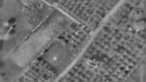 شاهد: بعد استهداف الجولان والجليل الأعلى بـ100 صاروخ.. الجيش الإسرائيلي يضرب منصات صاروخية لحزب الله