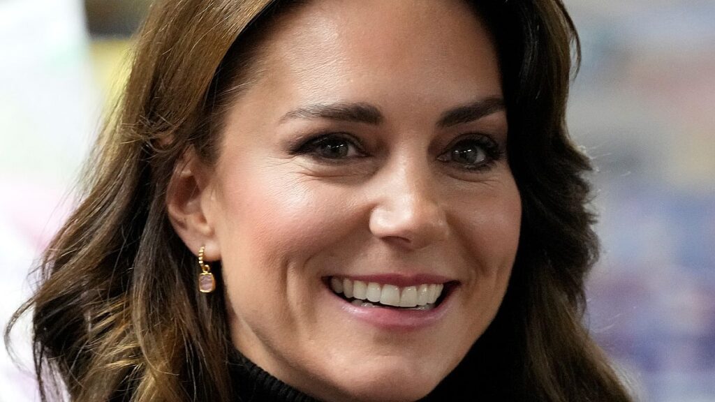 أميرة ويلز كيت ميدلتون تقول إنها تخضع للعلاج بعد اكتشاف إصابتها بالسرطان