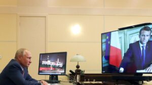 “ماكرون يقول أشياء غريبة”.. تصريح للرئيس الفرنسي يثير غضب روسيا