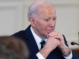 مسؤولون أميركيون سابقون لبايدن: قتل إسرائيل للمدنيين غير مبرر