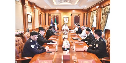 وزير الداخلية: التعامل بحزم مع كل من تسوّل له نفسه العبث بأمن البلاد