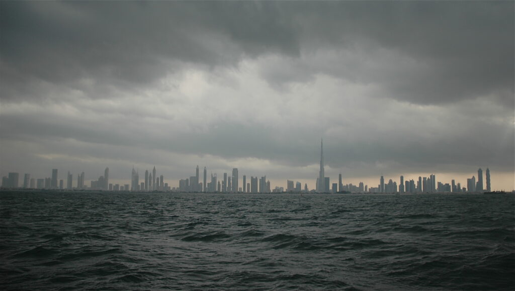 ملخص الحالة الجوية في الإمارات خلال الأيام المقبلة