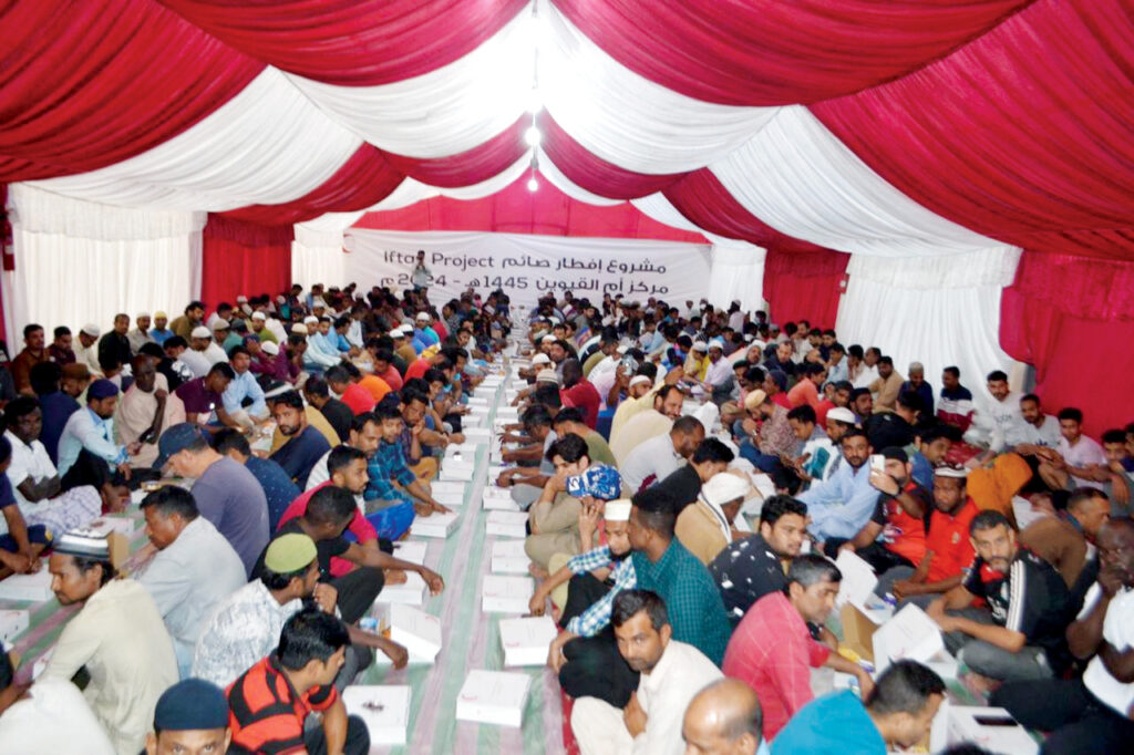 2163 مستفيداً من مير «الهلال الأحمر» في أم القيوين