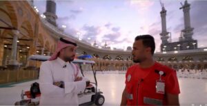 مسعف بالمسجد الحرام: لدينا خطة للطوارئ.. ووقت الاستجابة للبلاغات من 4 إلى 6 دقائق