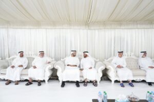 محمد بن سعود والشيوخ يعزّون في وفاة خالد القاسمي