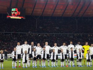 المستشار الألماني عن قطع الشراكة مع “أديداس”: الأهم هو تسجيل الأهداف