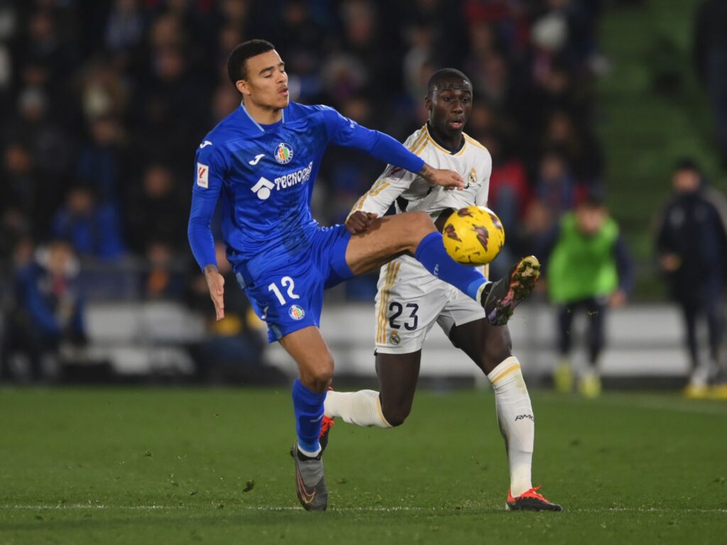 رغم معارضة “السيدات”.. الضعف الهجومي لمانشستر يونايتد يقرب عودة غرينوود