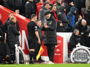 كلوب يتهم الحكم وهالاند دون المستوى في مواجهة ليفربول