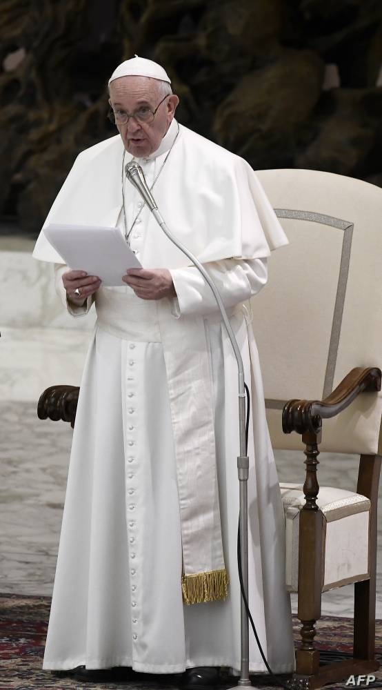 لماذا يدعو بابا الفاتيكان أوكرانيا إلى رفع الراية البيضاء ؟