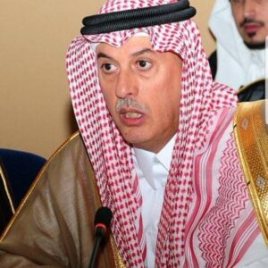 «شوريون» يتمسكون بالأسماء العربية