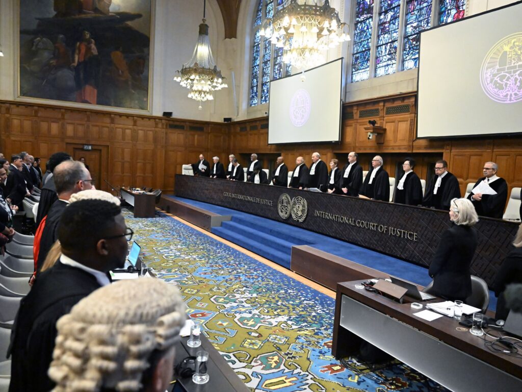 رايتس ووتش تناشد العالم إجبار إسرائيل على الامتثال لأمر العدل الدولية