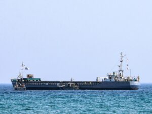 سفينة مساعدات ثانية تبحر من قبرص إلى غزة