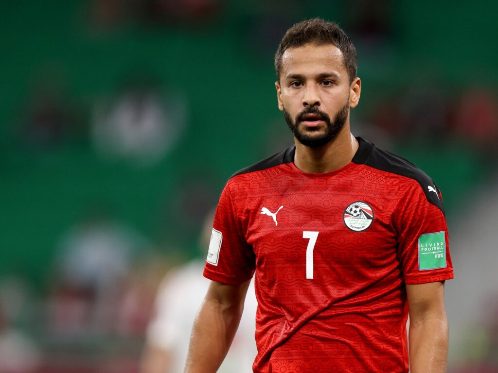 فصل جهاز التنفس الصناعي عن اللاعب المصري أحمد رفعت
