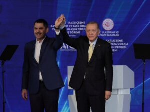 هل تمهد خلافات المعارضة لفوز مرشح العدالة والتنمية ببلدية إسطنبول؟