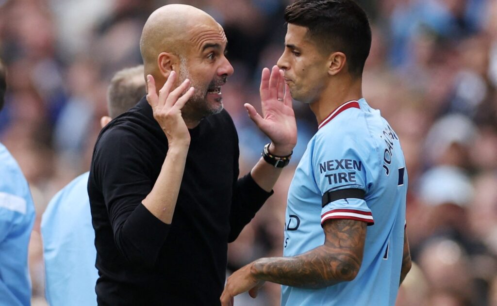 بعد انتقاد سلوكه.. جواو كانسيلو يوجه سهامه نحو غوارديولا ومانشستر سيتي