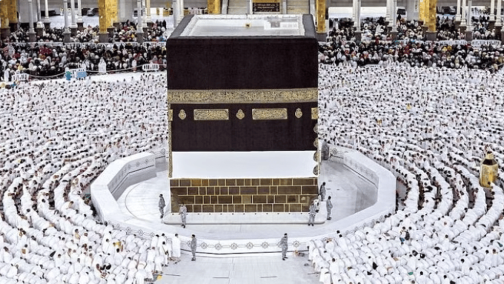 فتح 17 بابًا في الحرم المكي ضمن الخطة التشغيلية الثانية المعتمدة لشهر رمضان