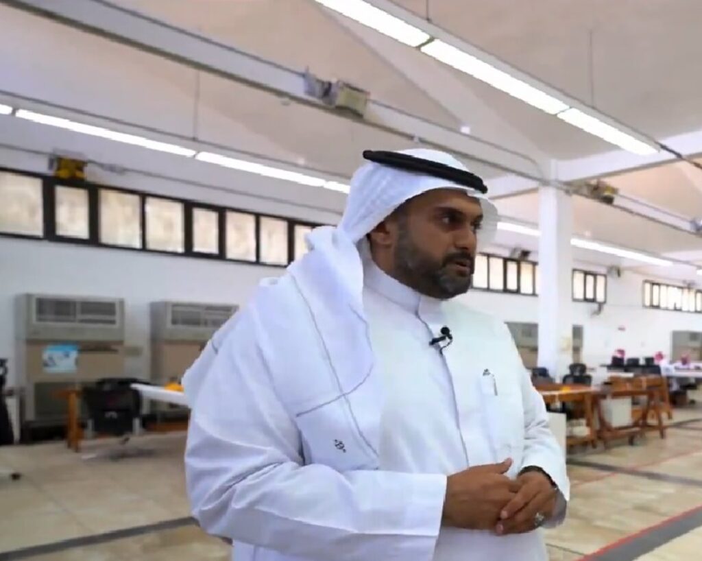 مسؤول بـ«شؤون الحرمين»: الخام المستخدم لكسوة الكعبة من الحرير الخالص والقماش المنقوش