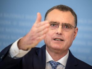 المركزي السويسري: الحرب على غزة تهدد جهود خفض التضخم في العالم