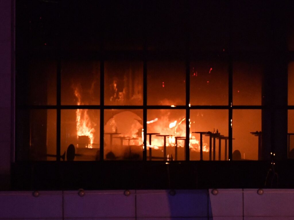 المخابرات الأميركية ترجح مسؤولية تنظيم الدولة عن هجوم موسكو