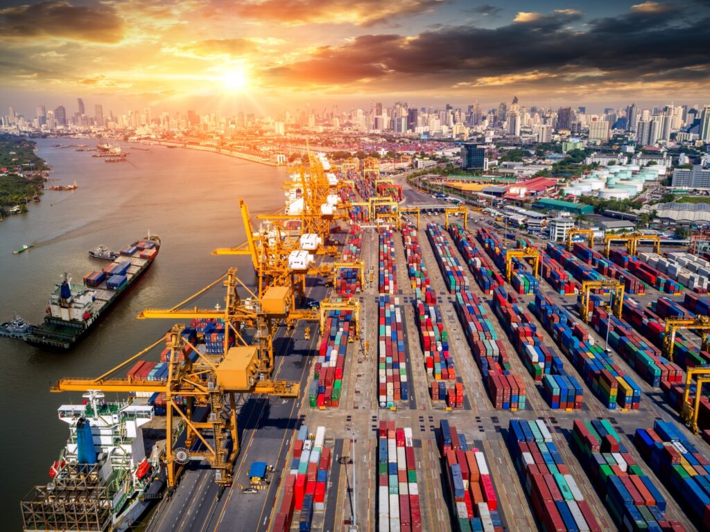 اضطرابات سلاسل التوريد تُفاقم الخسائر الاقتصادية الناجمة عن تغيّر المناخ