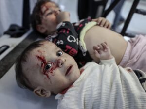 “لانش بوكس” دراما الزمن الرديء.. والأم الفلسطينية الثكلى