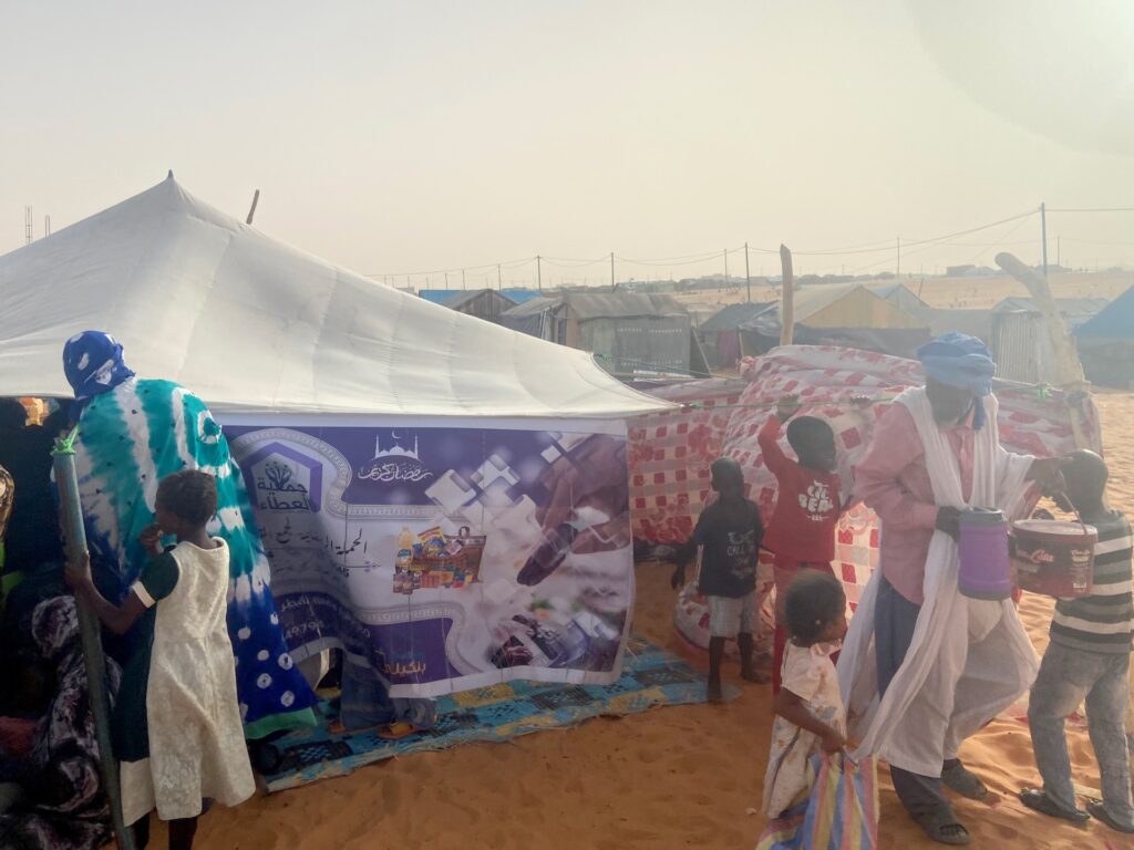 بعد ترحيلهم من العشوائيات.. موريتانيون يشكون سوء الحال في “حياة جديدة”