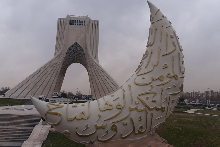 الأجواء الرمضانية تهيمن على تقاليد رأس السنة الإيرانية 2 (الجزيرة)