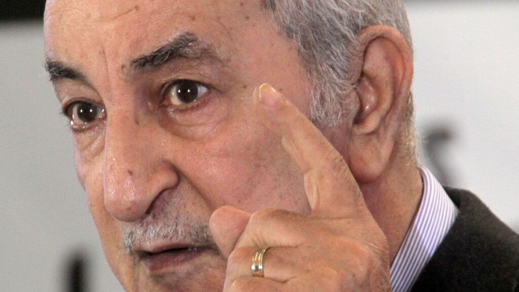 “للصبر حدود”.. الرئيس الجزائري يحذر دولة “شقيقة” دون أن يُسمِّها وأصابع الاتهام تشير إلى الإمارات