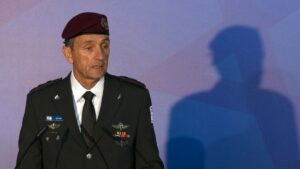 هل تكر سبحة الاستقالات؟ قائد المنطقة الوسطى في الجيش الإسرائيلي يُغادر في أغسطس