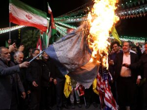 صحف عالمية: إيران تشعر بأن عليها التحرك عسكريا ضد إسرائيل