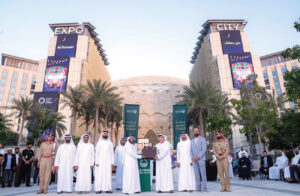 شرطة دبي تكرّم شركاء فعاليات «مدافع الإفطار»