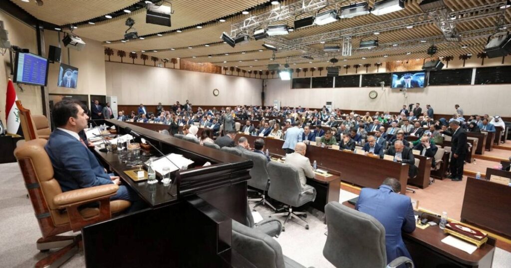 العراق.. مشروع قانون لتجريم الشذوذ يتضمن عقوبة الإعدام