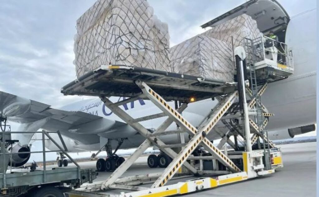 وصول الطائرة الإغاثية السعودية الـ 20 حاملة مساعدات للشعب الأوكراني