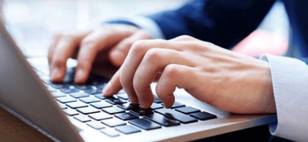 عميد الدراسات العليا بجامعة الملك خالد يوضح آلية الكشف عن الأبحاث المسروقة والمقتبسة