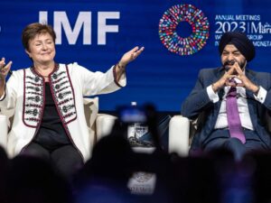 واشنطن بوست: العالم مايزال يشهد اتساعا في الفوارق