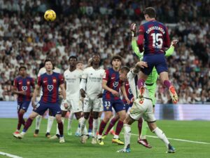 ريال مدريد تفوق على برشلونة.. التشكيلة الأغلى في الكلاسيكو