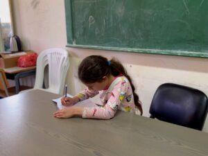 الاحتلال يعطل العملية التعليمية جنوب لبنان