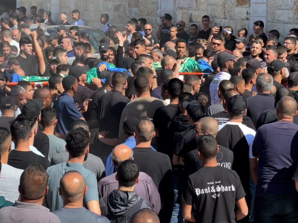 فيديو.. شهادات من نور شمس “يريدون تهجيرنا وتصفية المخيمات”