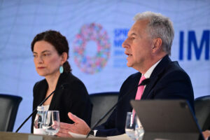 مسؤول بصندوق النقد: أوروبا تتخلف عن أميركا.. والسكان يتألمون