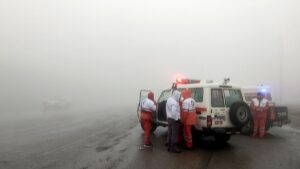 فيديو: نقل جثامين الضحايا من موقع سقوط طائرة الرئيس الإيراني