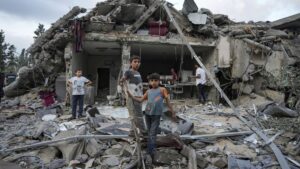 بوليتيكو: هذه خطط واشنطن لما بعد الحرب على غزة.. دور بارز ومستشار أمريكي للإشراف على قوة “حفظ سلام”