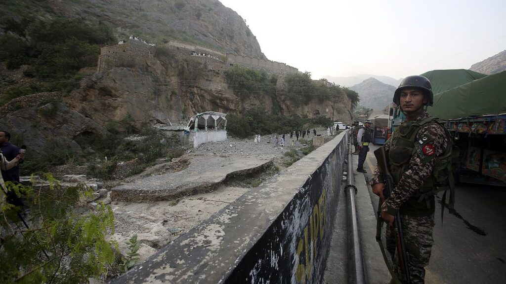 توتر على الحدود.. قتلى وجرحى جنوب غربي باكستان بنيران قوات إيرانية