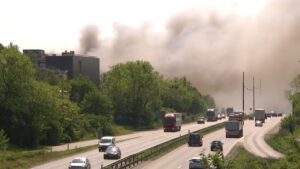 شاهد: خلال أسبوع.. حريق ثان يلتهم منشأة نوفو نورديسك في الدنمارك وفرق الإطفاء تكافح النيران