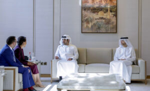 دبي ملتزمة بتعزيز التعاون مع أهم المؤسسات المالية العالمية