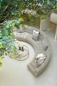 2 اكس أل تطلق برنامج تبديل الأثاث وتعلن التزامها بدعم المجتمع الاماراتي