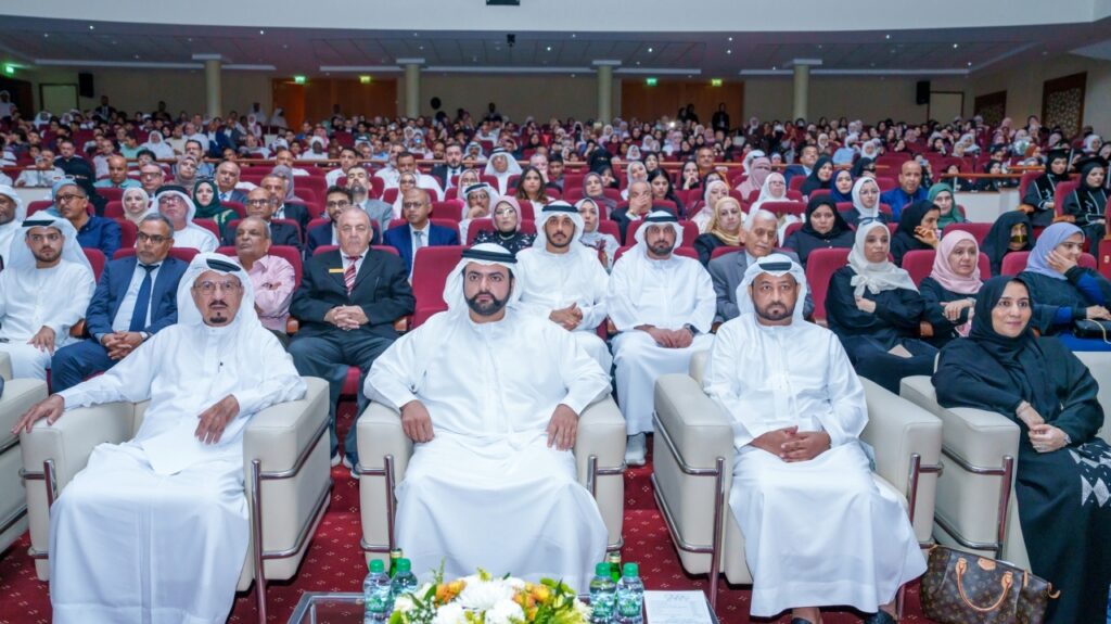 محمد الشرقي يؤكد أهمية العلم والمعرفة في نهضة الوطن