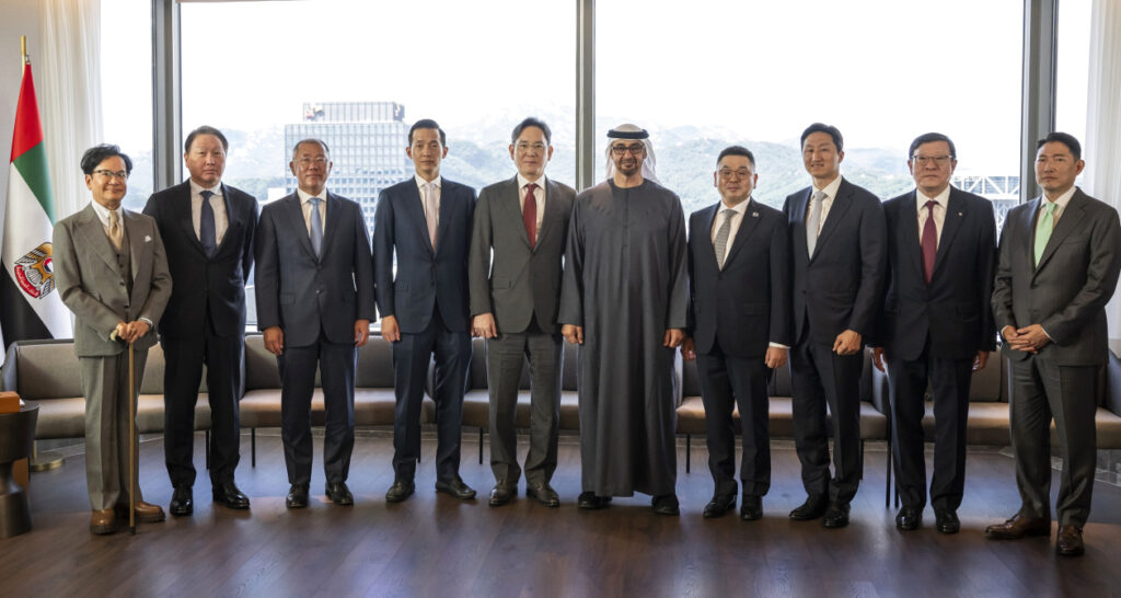 موقع الإمارات الجغرافي يجعلها بوابة تجارية إلى الشرق الأوسط