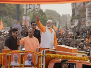 بعد محاصرته المعارضة.. هل ينافس مودي نفسه في انتخابات الهند؟